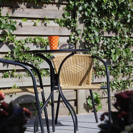 Den Gamle Kobmandsgaard Bed & Breakfast Ribe Exterior foto